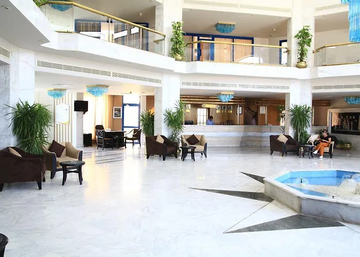 Cataract & Aqua Park Naama Bay 4*