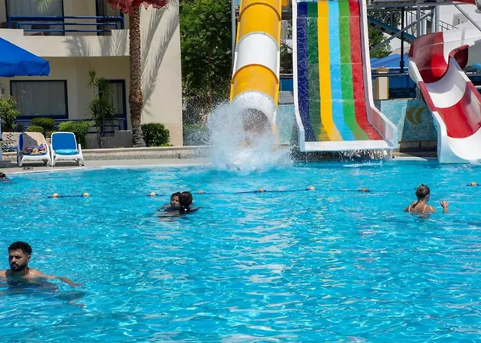 Cataract & Aqua Park Naama Bay 4* Sarm es-Sejk