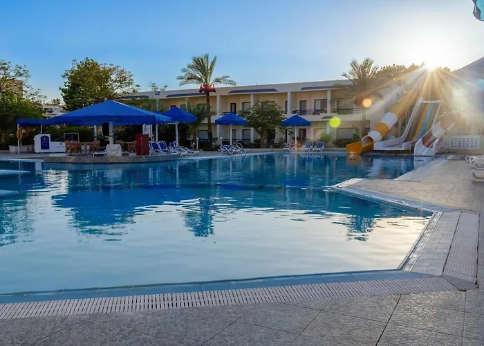 Üdülőközpont Cataract & Aqua Park Naama Bay