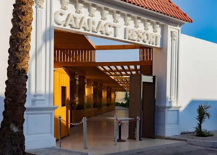 Cataract & Aqua Park Naama Bay Üdülőközpont Sarm es-Sejk